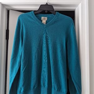 L.L Bean mens turquoise sweater size medium